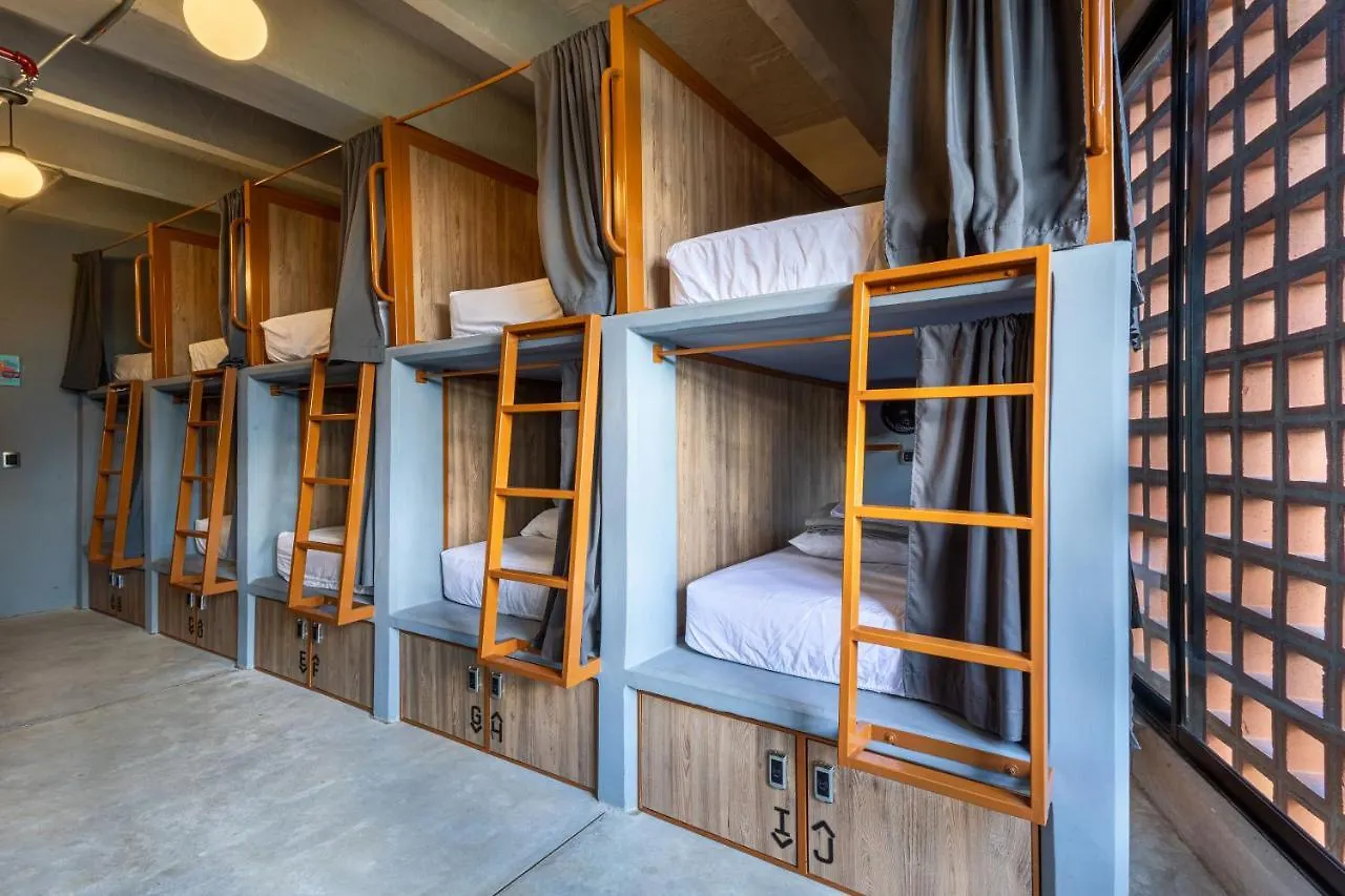מלון Viajero Medellin Hostel