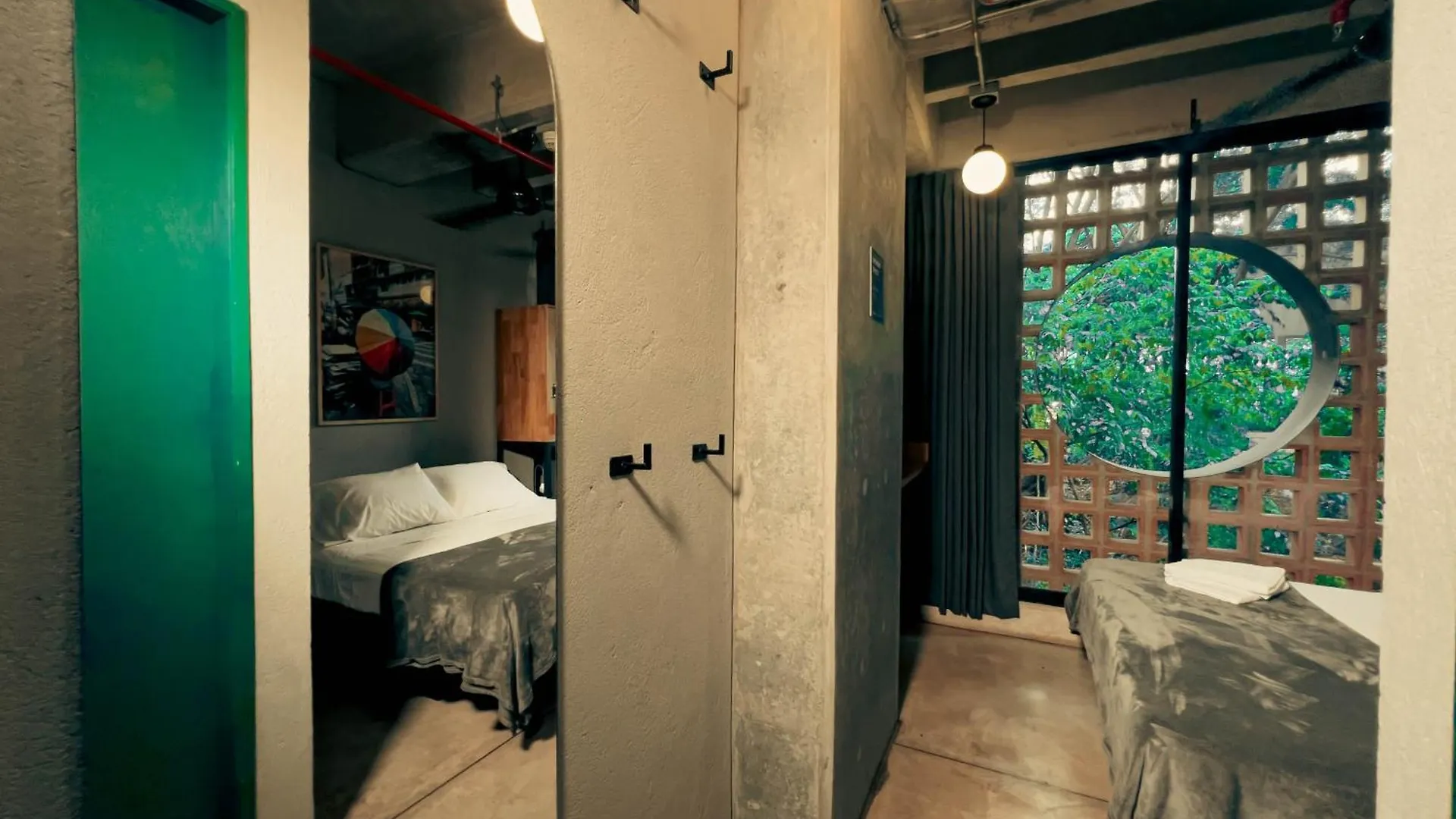 מלון Viajero Medellin Hostel