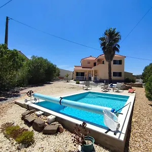 Alojamento de Acomodação e Pequeno-almoço Monte Francisco Baanswy - 3 Quartos - Piscina Privada Castro Marim