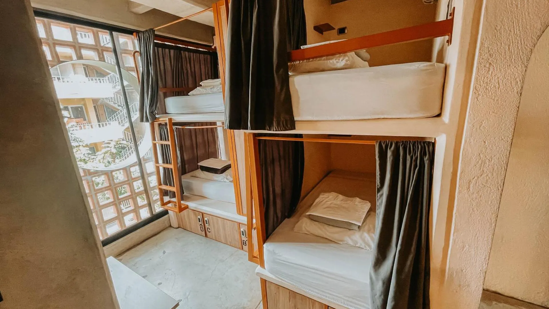 Viajero Medellin Hostel 2*,