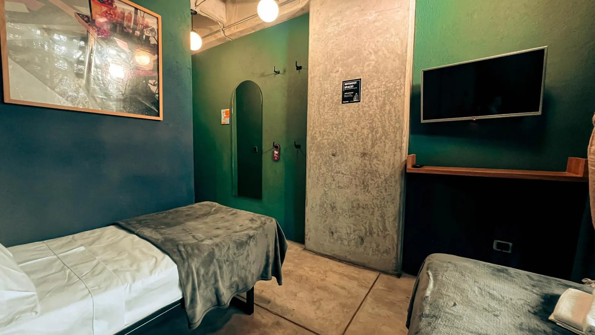 Viajero Medellin Hostel