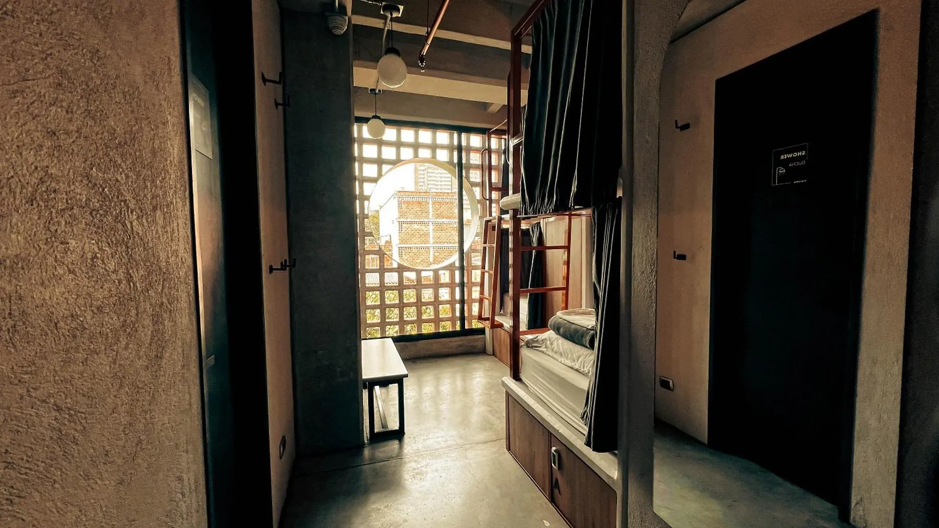 Viajero Medellin Hostel Colombia
