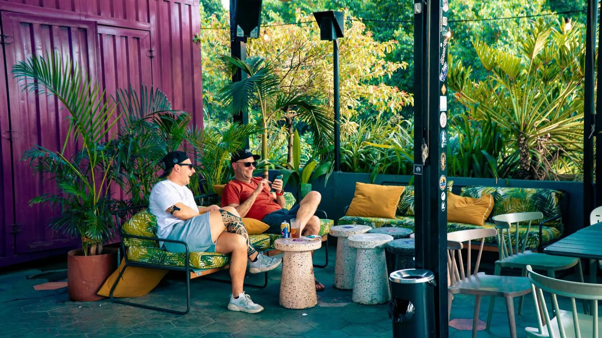 Viajero Medellin Hostel Colombia